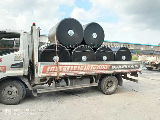 Płytka na morzu EVA Foam Ball Fender PU Coating Skin Ship Dowód